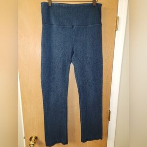 Straight leg dark wash jegging